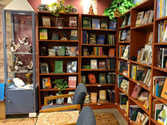 BMT_Attractions_Barjon’s Books